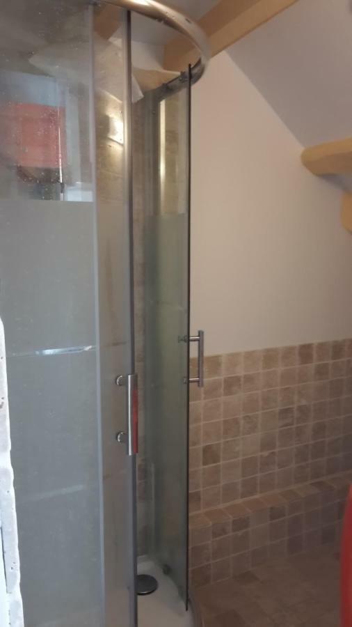 Le Saint Leonard...Il Est Orange Apartment องเฟลอร์ ภายนอก รูปภาพ